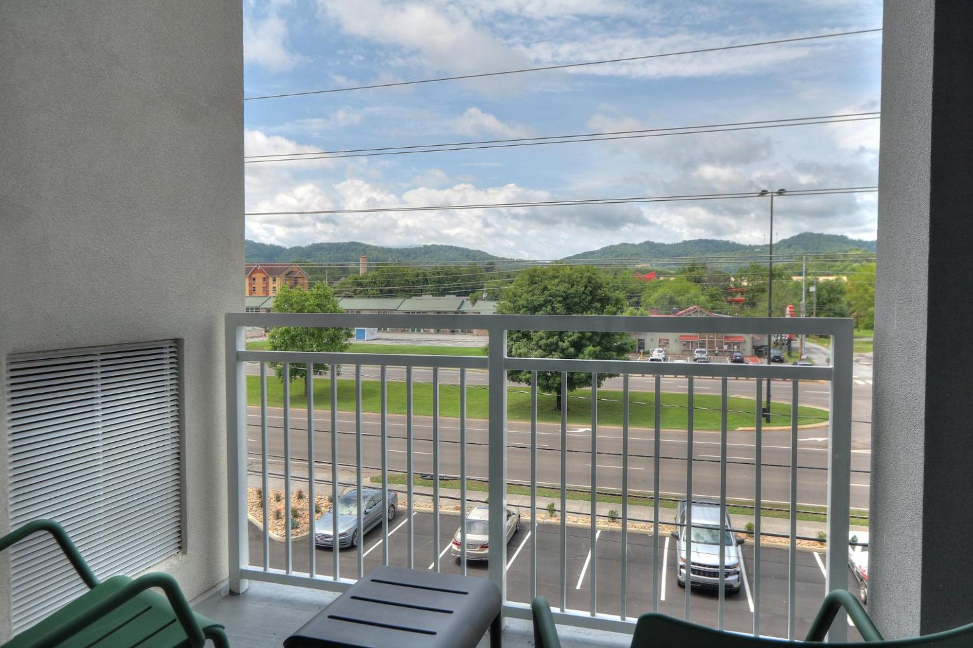 Holiday Inn & Suites Pigeon Forge Convention Center, An Ihg Hotel Екстер'єр фото