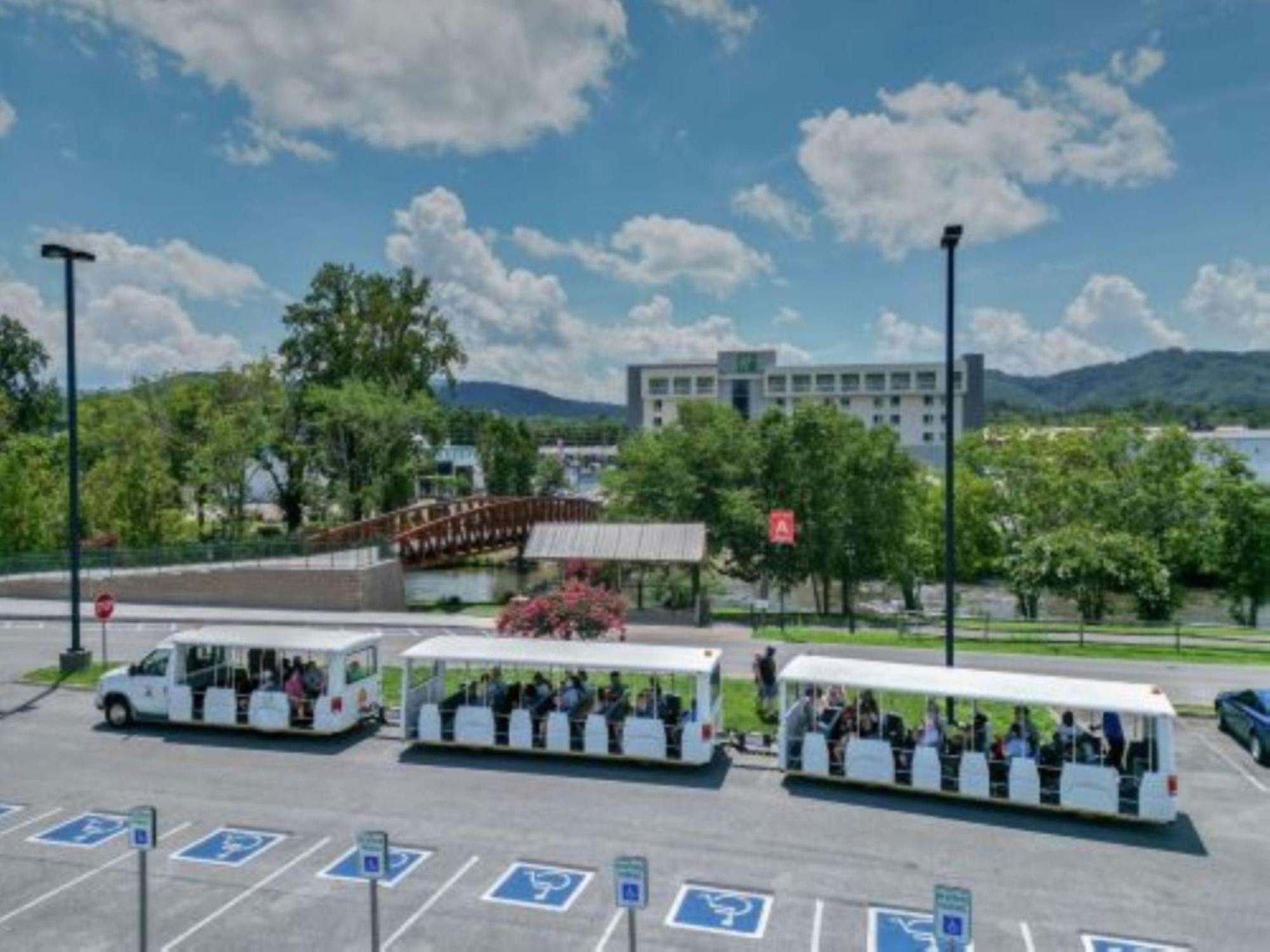 Holiday Inn & Suites Pigeon Forge Convention Center, An Ihg Hotel Екстер'єр фото